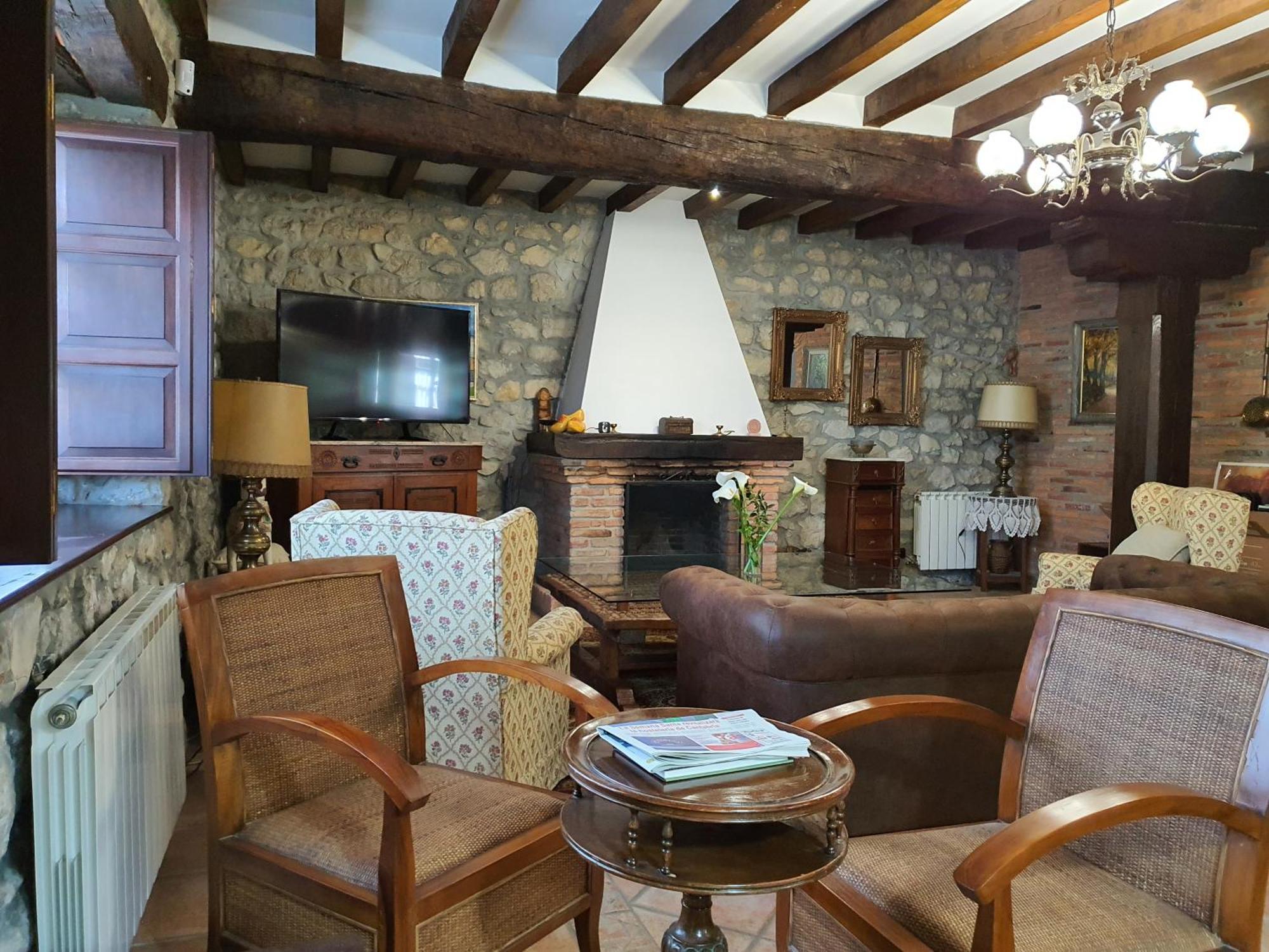 Posada San Tirso Toñanes Kültér fotó